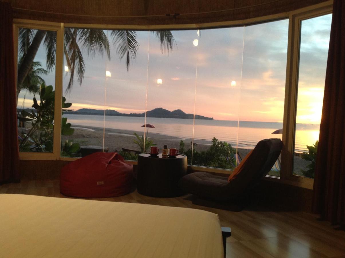 Ban Tawansongfa Hotel Lang Suan ภายนอก รูปภาพ